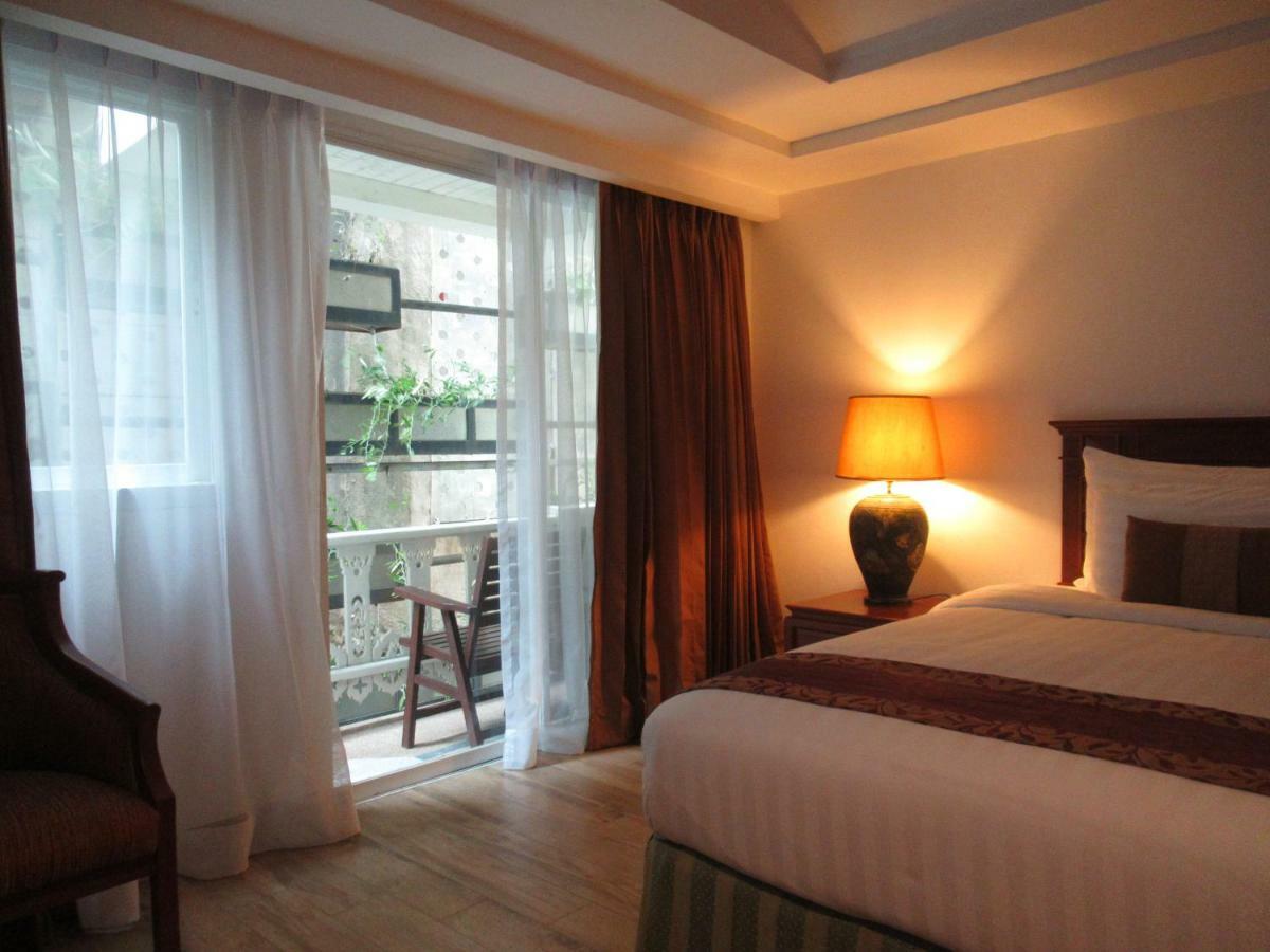 Pride Beach Resort - Adults Only Patong Bagian luar foto