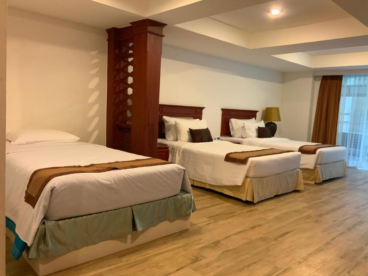 Pride Beach Resort - Adults Only Patong Bagian luar foto